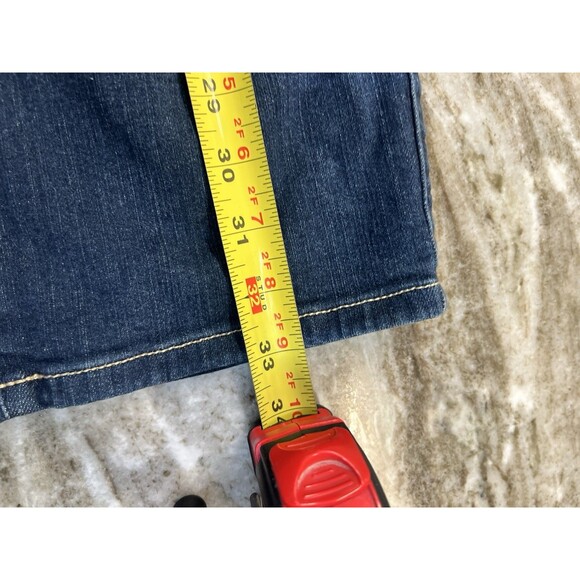 Torrid Bombshell Skinny Crop Capri Size 24 Blue Jean Distressed EUC - Picture 11 of 11